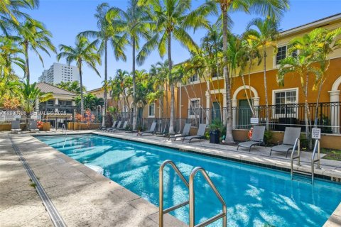 Touwnhouse à vendre à Aventura, Floride: 1 chambre, 79.8 m2 № 2407842 - photo 27