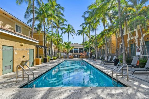 Touwnhouse à vendre à Aventura, Floride: 1 chambre, 79.8 m2 № 2407842 - photo 26