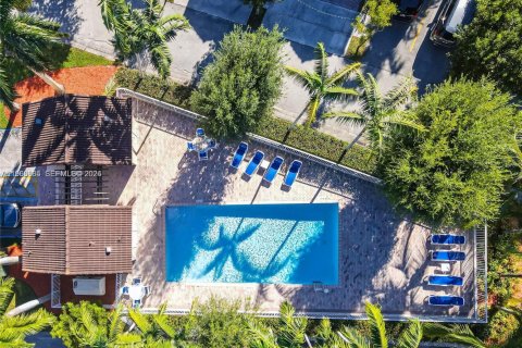 Townhouse in Miami, Florida 3 bedrooms, 168.34 sq.m. № 2031800 - photo 4