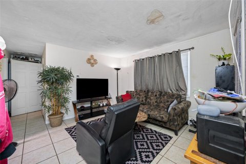 Villa ou maison à vendre à Clearwater, Floride: 3 chambres, 92.16 m2 № 1857739 - photo 12