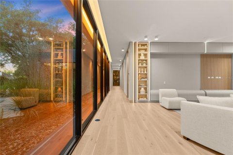 Casa en alquiler en Orlando, Florida, 4 dormitorios, 370.4 m2 № 1898703 - foto 11