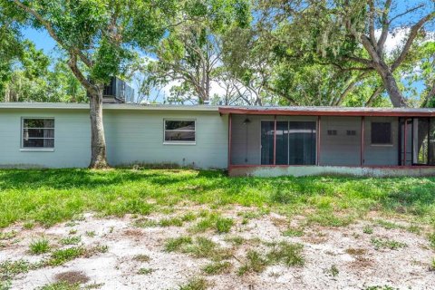 House in Saint Petersburg, Florida 3 bedrooms, 137.87 sq.m. № 1869349 - photo 24