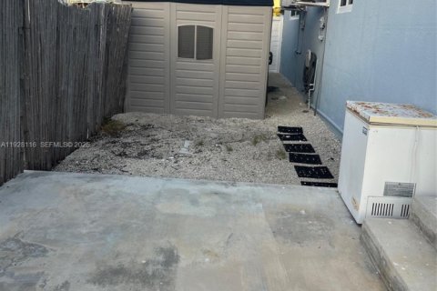 House in Key Largo, Florida 2 bedrooms, 99.22 sq.m. № 1988280 - photo 15