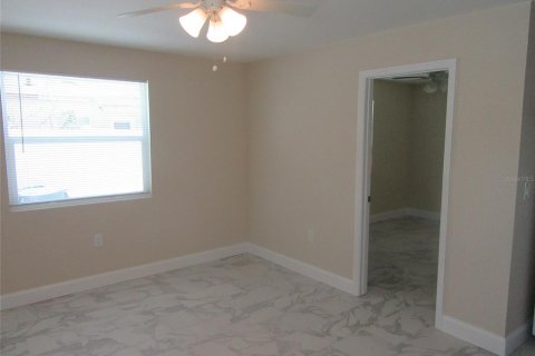 Studio in Madeira Beach, Florida № 1808763 - photo 26