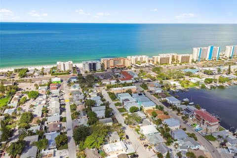 Studio in Madeira Beach, Florida № 1808763 - photo 18