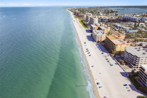 Studio in Madeira Beach, Florida № 1808763 - photo 8