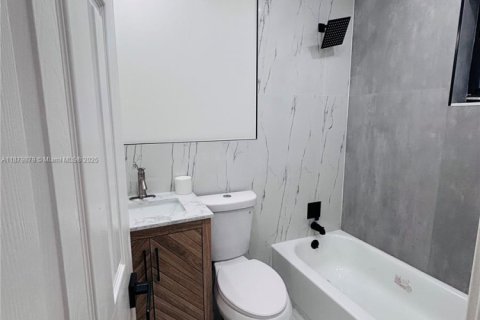 House in Pompano Beach, Florida 1 bedroom № 1928700 - photo 7