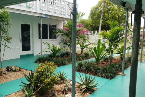 Copropriété à louer à Hollywood, Floride: 2 chambres, 80.82 m2 № 1964335 - photo 26