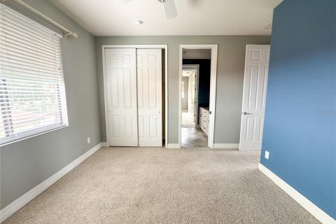 Casa en alquiler en Tampa, Florida, 5 dormitorios, 281.49 m2 № 1774820 - foto 22