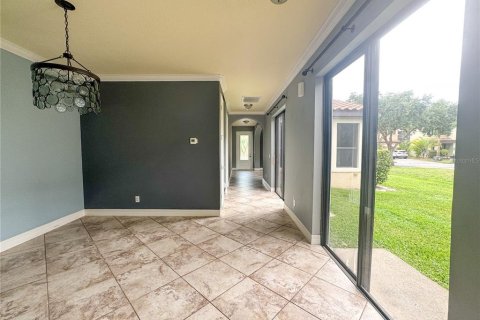 Casa en alquiler en Tampa, Florida, 5 dormitorios, 281.49 m2 № 1774820 - foto 8