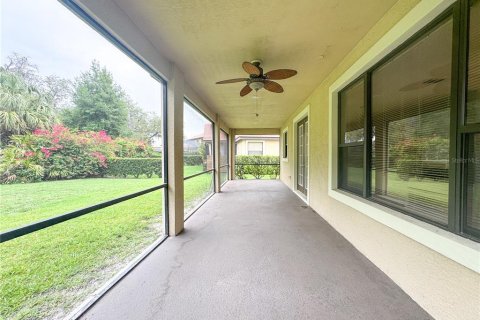 Casa en alquiler en Tampa, Florida, 5 dormitorios, 281.49 m2 № 1774820 - foto 5