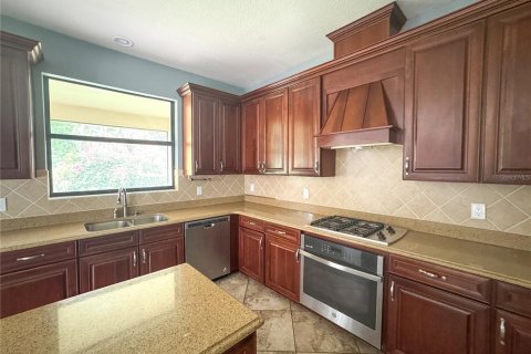 Casa en alquiler en Tampa, Florida, 5 dormitorios, 281.49 m2 № 1774820 - foto 11