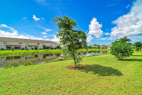 Townhouse in Nokomis, Florida 3 bedrooms, 130.71 sq.m. № 2386108 - photo 26