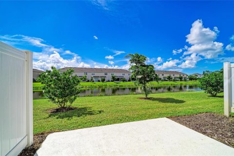 Townhouse in Nokomis, Florida 3 bedrooms, 130.71 sq.m. № 2386108 - photo 23