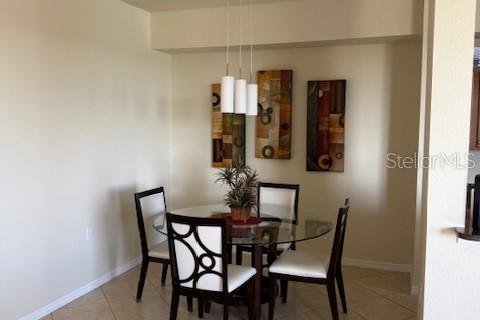 Condominio en alquiler en Bradenton, Florida, 2 dormitorios, 107.4 m2 № 212883 - foto 12