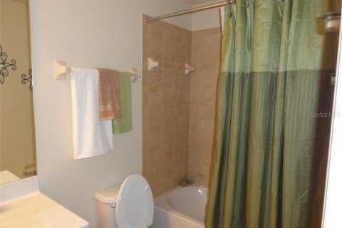 Condominio en alquiler en Bradenton, Florida, 2 dormitorios, 107.4 m2 № 212883 - foto 10