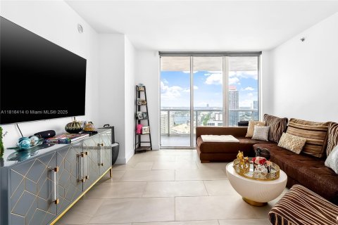 Condo in Hallandale Beach, Florida, 3 bedrooms  № 1770832 - photo 4