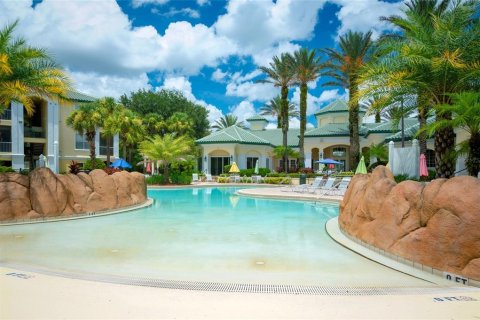 Condo in Kissimmee, Florida, 2 bedrooms  № 1883919 - photo 25