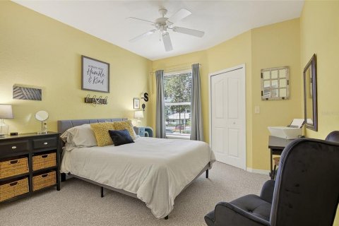 Condo in Kissimmee, Florida, 2 bedrooms  № 1883919 - photo 15