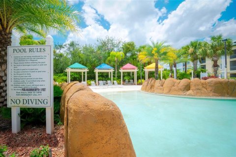 Condo in Kissimmee, Florida, 2 bedrooms  № 1883919 - photo 27