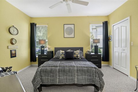 Condo in Kissimmee, Florida, 2 bedrooms  № 1883919 - photo 11