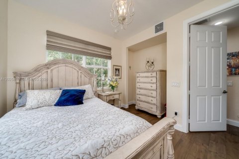 Townhouse in Parkland, Florida 3 bedrooms, 130.16 sq.m. № 2083616 - photo 15