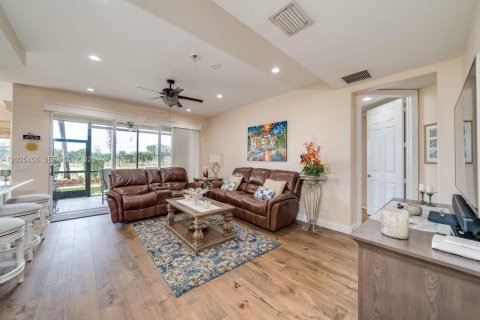 Townhouse in Parkland, Florida 3 bedrooms, 130.16 sq.m. № 2083616 - photo 17