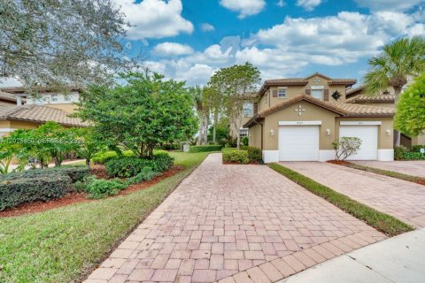 Townhouse in Parkland, Florida 3 bedrooms, 130.16 sq.m. № 2083616 - photo 8