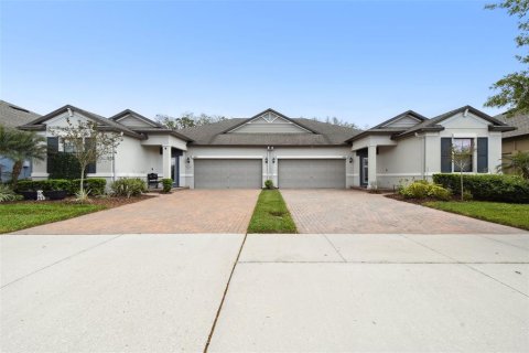 House in Land O' Lakes, Florida 3 bedrooms, 181.16 sq.m. № 1598508 - photo 3