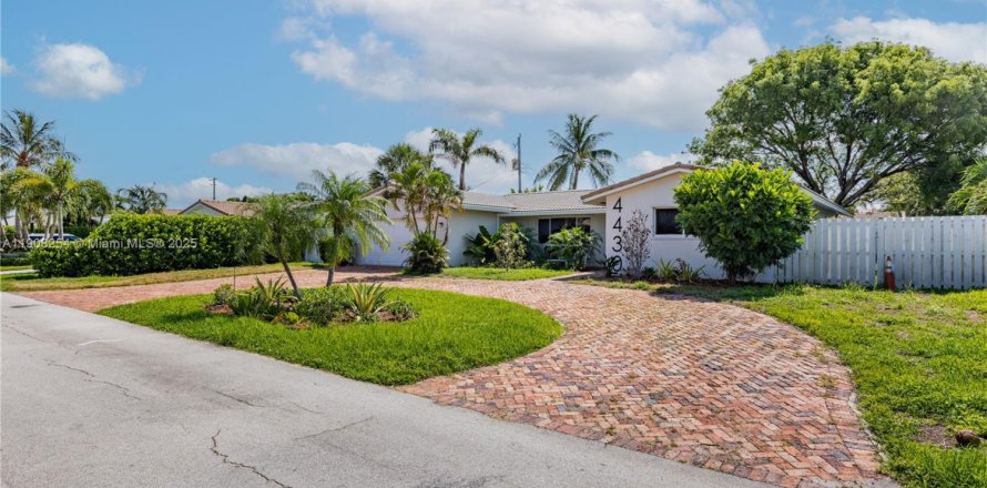 Casa en Lighthouse Point, Florida 3 dormitorios, 172.71 m2 № 1970329