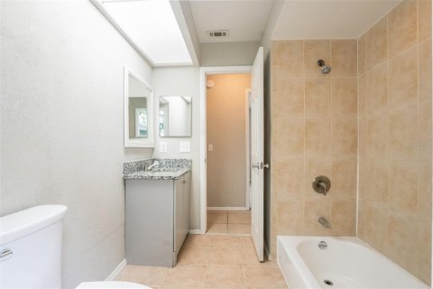 Купить виллу или дом в Делтона, Флорида 8 комнат, 149.39м2, № 2275769 - фото 18
