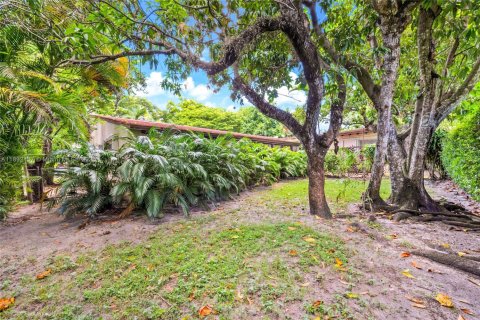 Casa en venta en Coral Gables, Florida, 5 dormitorios, 241.45 m2 № 1945067 - foto 3