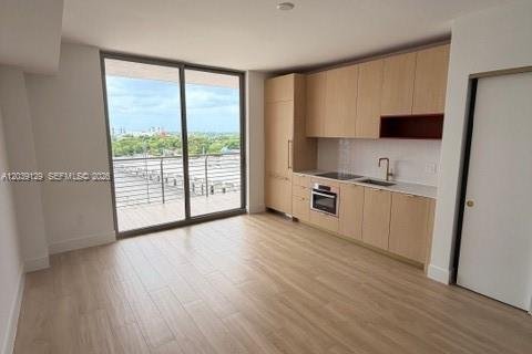 Condo in Miami, Florida  № 2172614 - photo 7