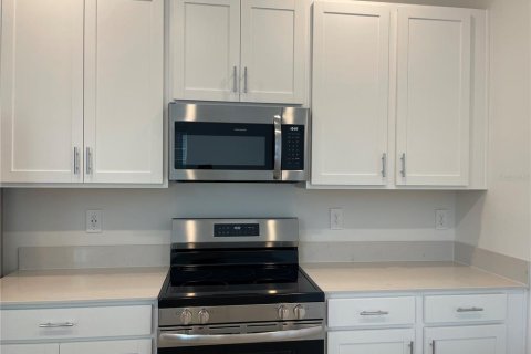 Townhouse in TOHOQUA in Kissimmee, Florida 3 bedrooms, 163.04 sq.m. № 1909385 - photo 14