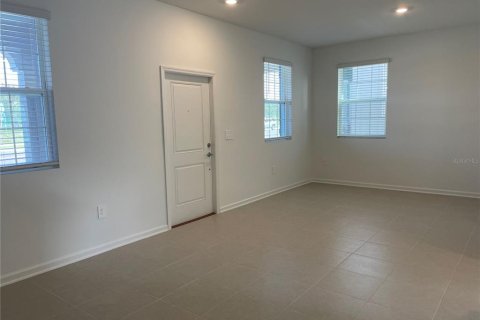 Townhouse in TOHOQUA in Kissimmee, Florida 3 bedrooms, 163.04 sq.m. № 1909385 - photo 4