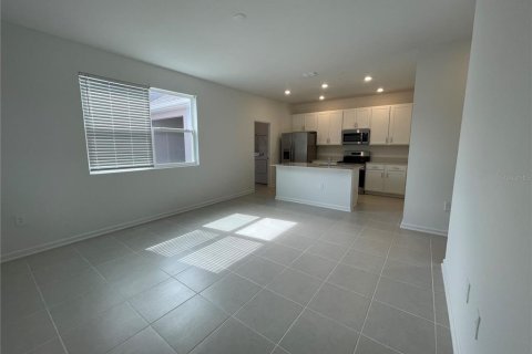 Townhouse in TOHOQUA in Kissimmee, Florida 3 bedrooms, 163.04 sq.m. № 1909385 - photo 11
