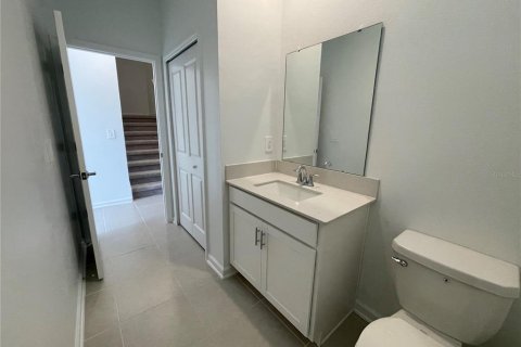 Townhouse in TOHOQUA in Kissimmee, Florida 3 bedrooms, 163.04 sq.m. № 1909385 - photo 8