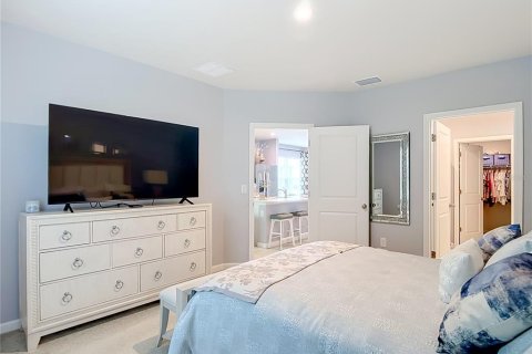 Townhouse in New Port Richey, Florida 3 bedrooms, 151.62 sq.m. № 2206782 - photo 19
