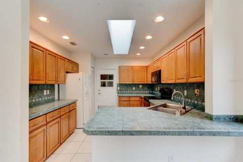 Condominio en venta en Port Orange, Florida, 3 dormitorios, 193.7 m2 № 1613724 - foto 4