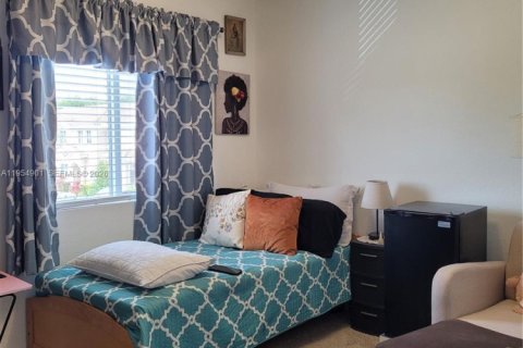 Touwnhouse à louer à Homestead, Floride: 4 chambres, 127.65 m2 № 2010151 - photo 21