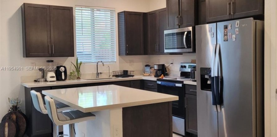 Touwnhouse à Homestead, Floride 4 chambres, 127.65 m2 № 2010151