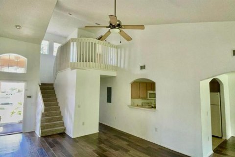 Condominio en alquiler en Orlando, Florida, 3 dormitorios, 130.06 m2 № 1817388 - foto 5