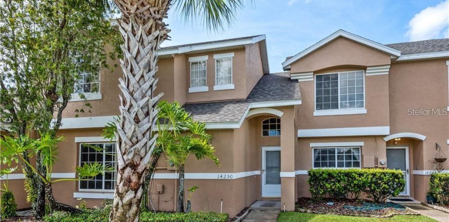 Condominio en Orlando, Florida, 3 dormitorios № 1817388