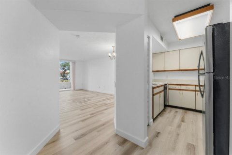 Copropriété à louer à Clearwater, Floride: 1 chambre, 68.75 m2 № 2411693 - photo 7