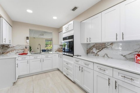 Copropriété à louer à Clearwater, Floride: 1 chambre, 68.75 m2 № 2411693 - photo 21