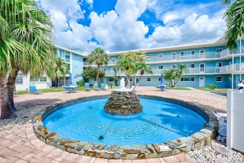 Copropriété à louer à Saint Pete Beach, Floride: 1 chambre, 74.79 m2 № 2413966 - photo 3