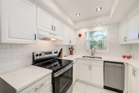 Copropriété à louer à Saint Pete Beach, Floride: 1 chambre, 74.79 m2 № 2413966 - photo 7