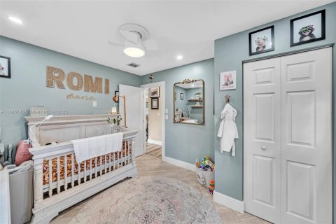 House in Margate, Florida 3 bedrooms, 140.19 sq.m. № 1954265 - photo 17