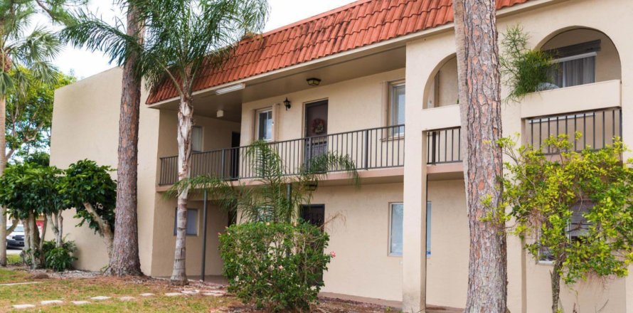 Condo à West Palm Beach, Floride, 1 chambre № 2275035