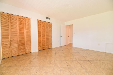 Copropriété à louer à West Palm Beach, Floride: 1 chambre, 57.23 m2 № 2275035 - photo 4